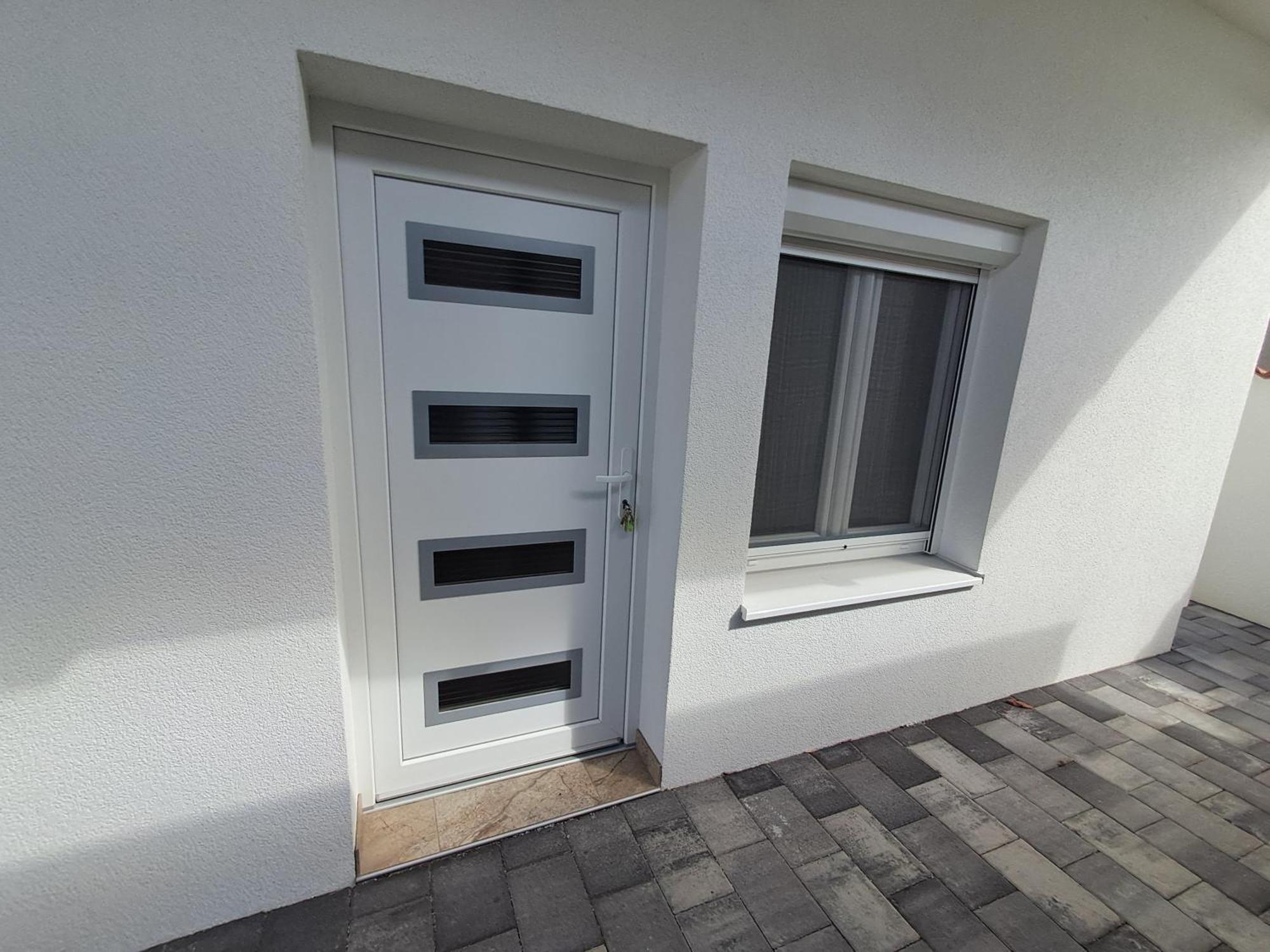 Apartmani Tropical Vodice Exterior photo